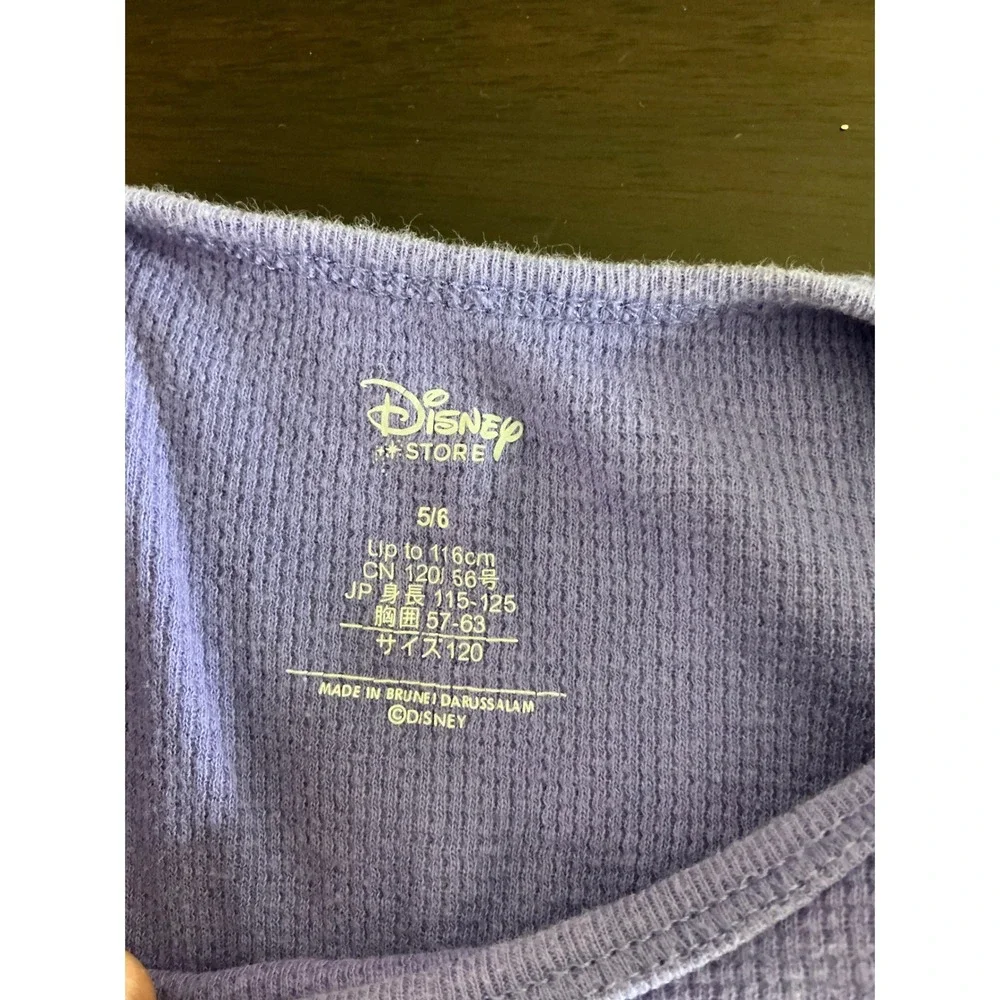 Disney store tee